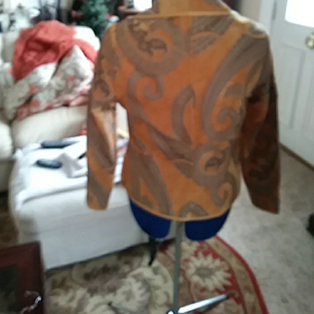 Jacket - Picture 3 of 3